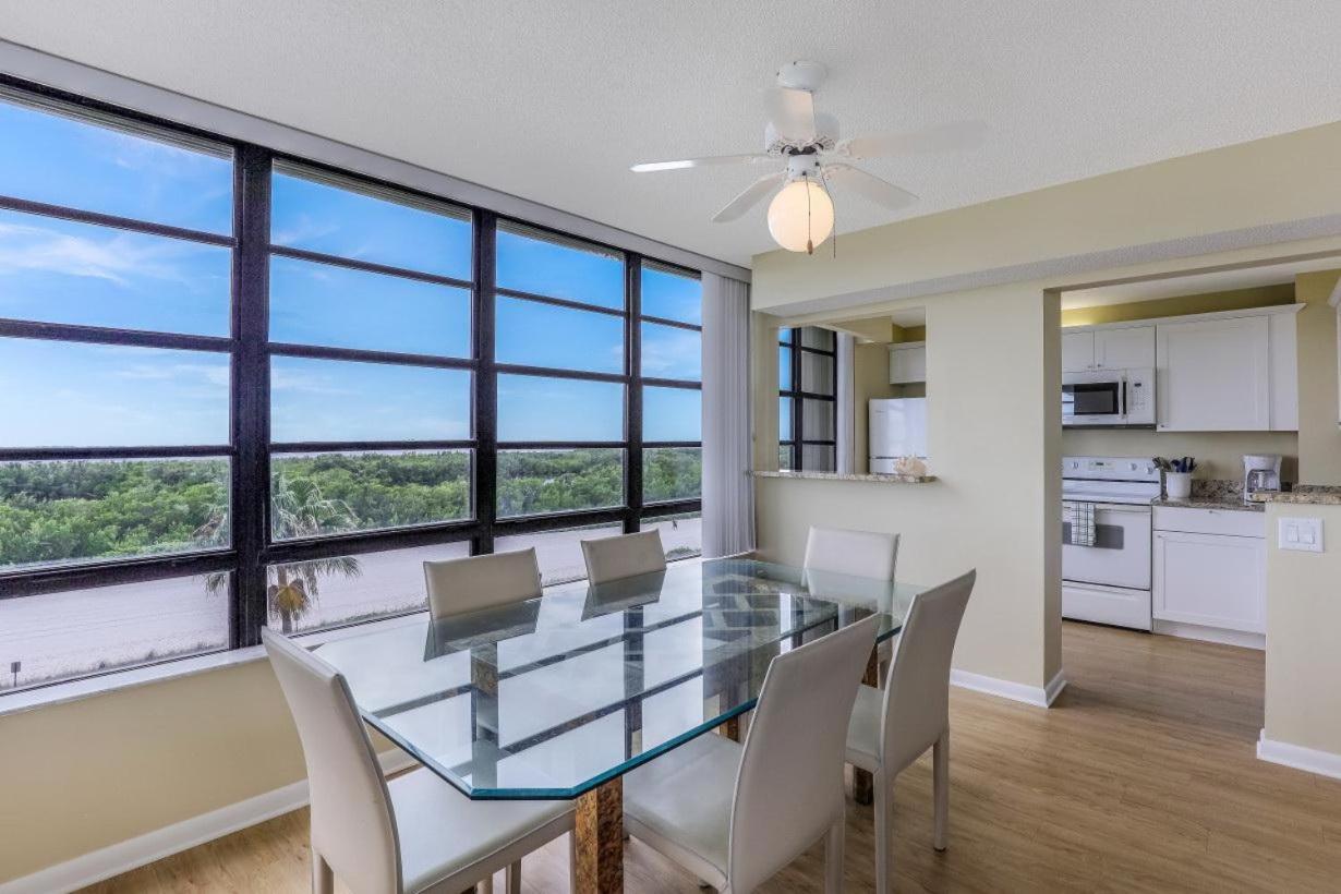 South Seas Tower 3-411