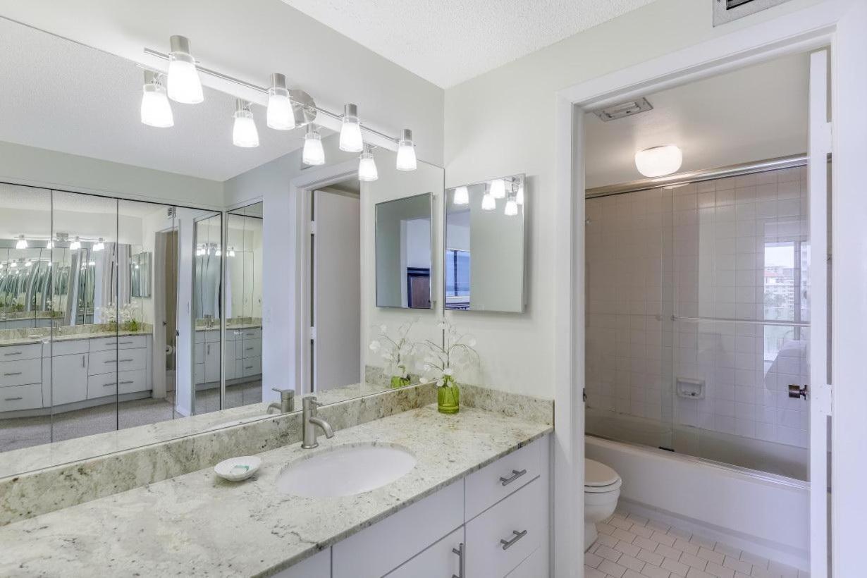 South Seas Tower 3-411 Holiday home Marco Island