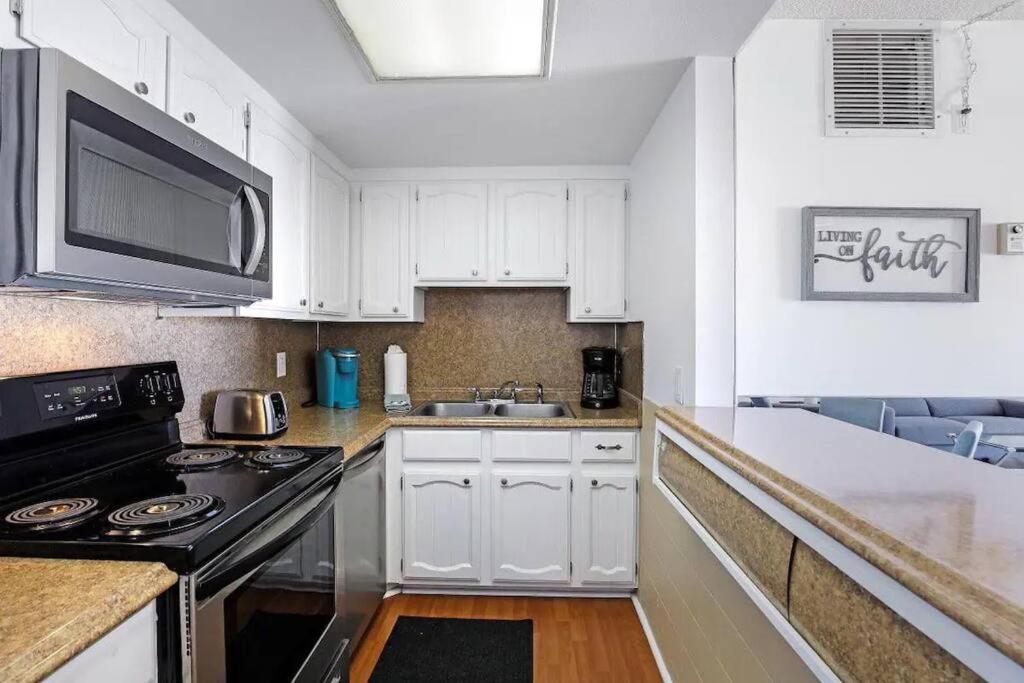Apartment Unobstructed Gulf Views & Direct Access ! Marco Island