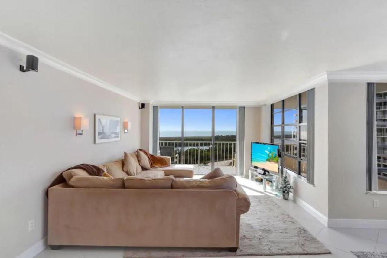 Beachfront South Seas Remodeled Paradise! Marco Island