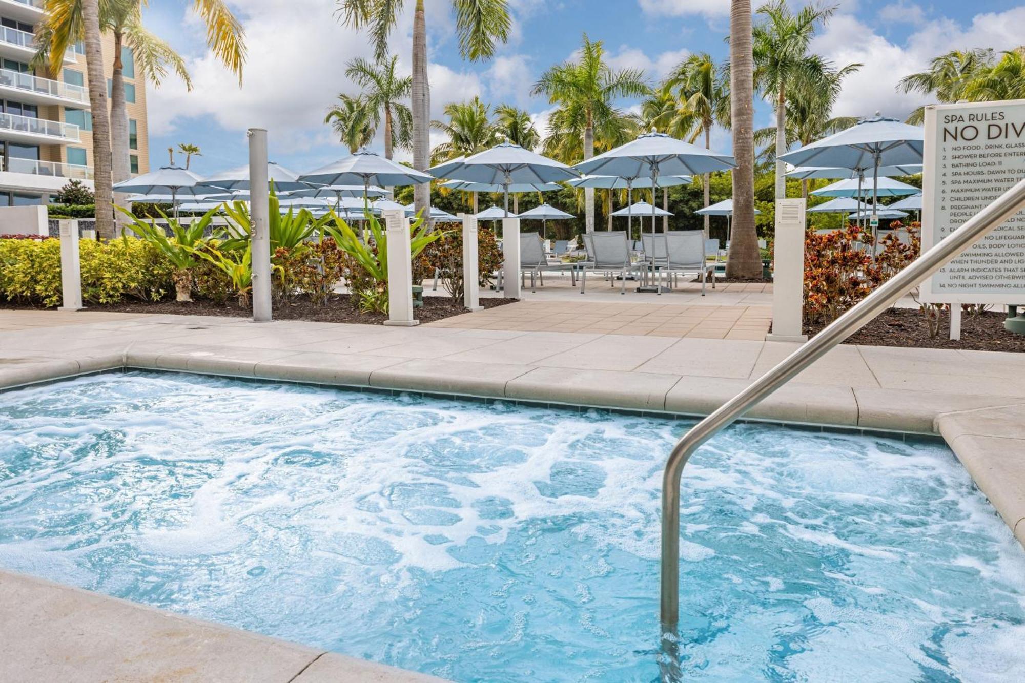 Hotel Marriott's Crystal Shores 4*
