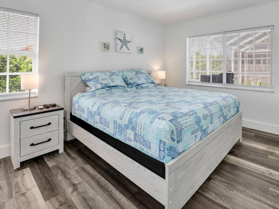 Elevated 1152 - Serene Family Friendly 4 Bed Pool