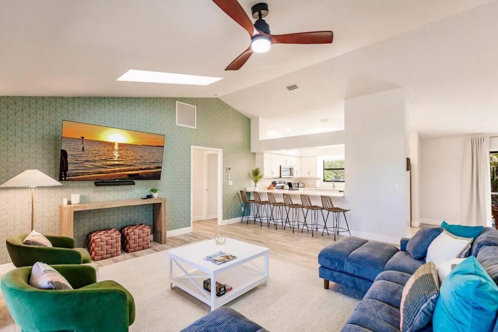 Casa Marco - Heated Pool, Game Room, Mini Golf Villa