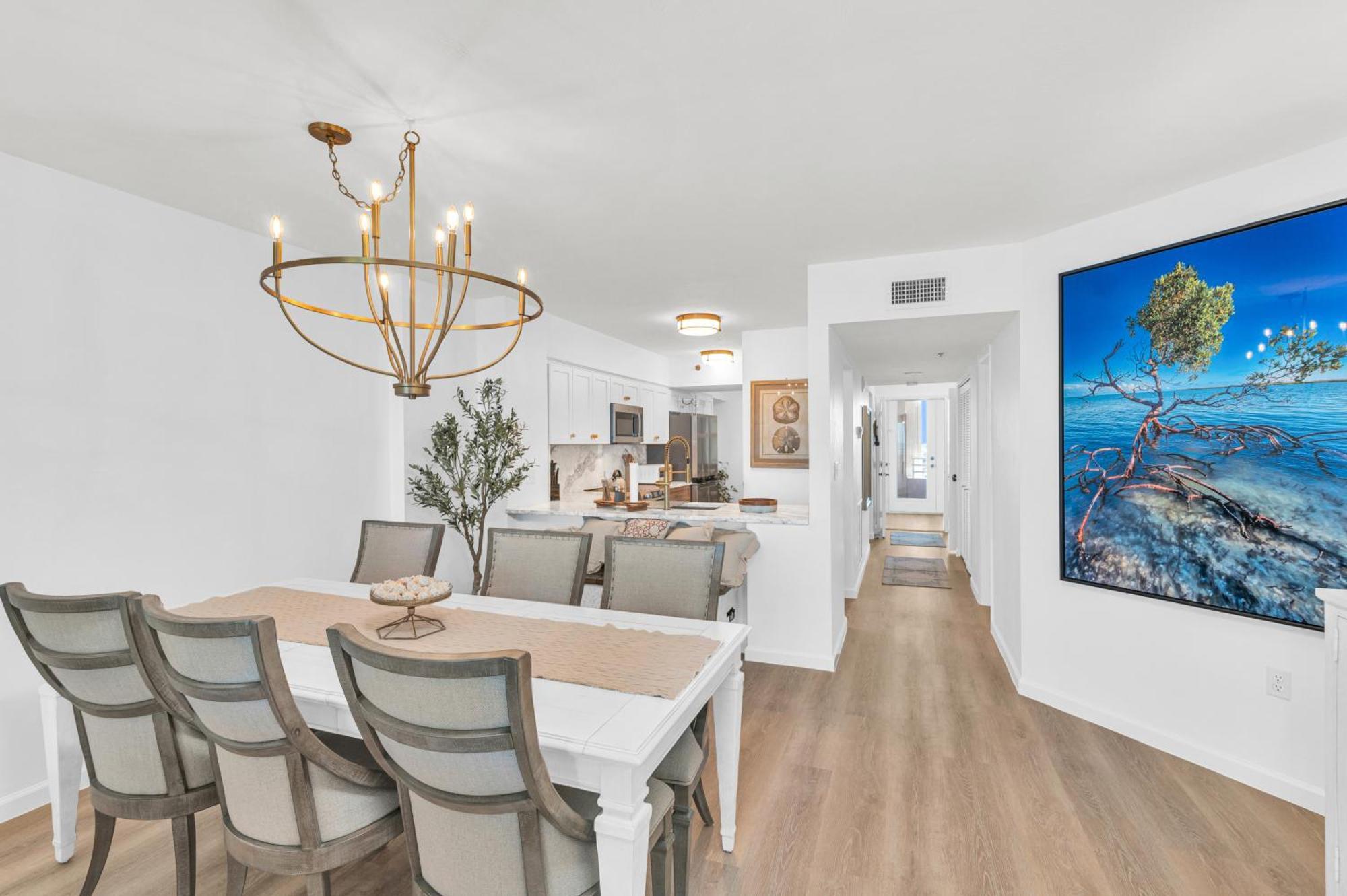 Charming 2 Bed South End Beachfront At Popular Somerset *