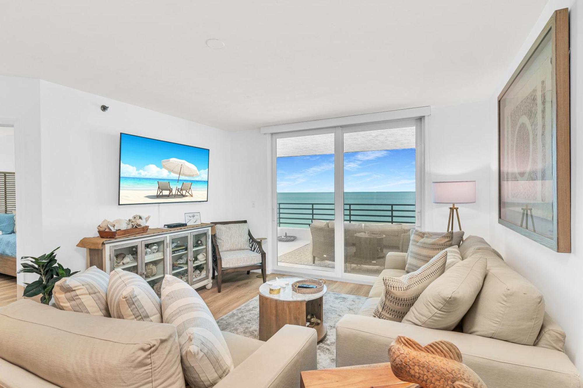 Charming 2 Bed South End Beachfront At Popular Somerset * Marco Island