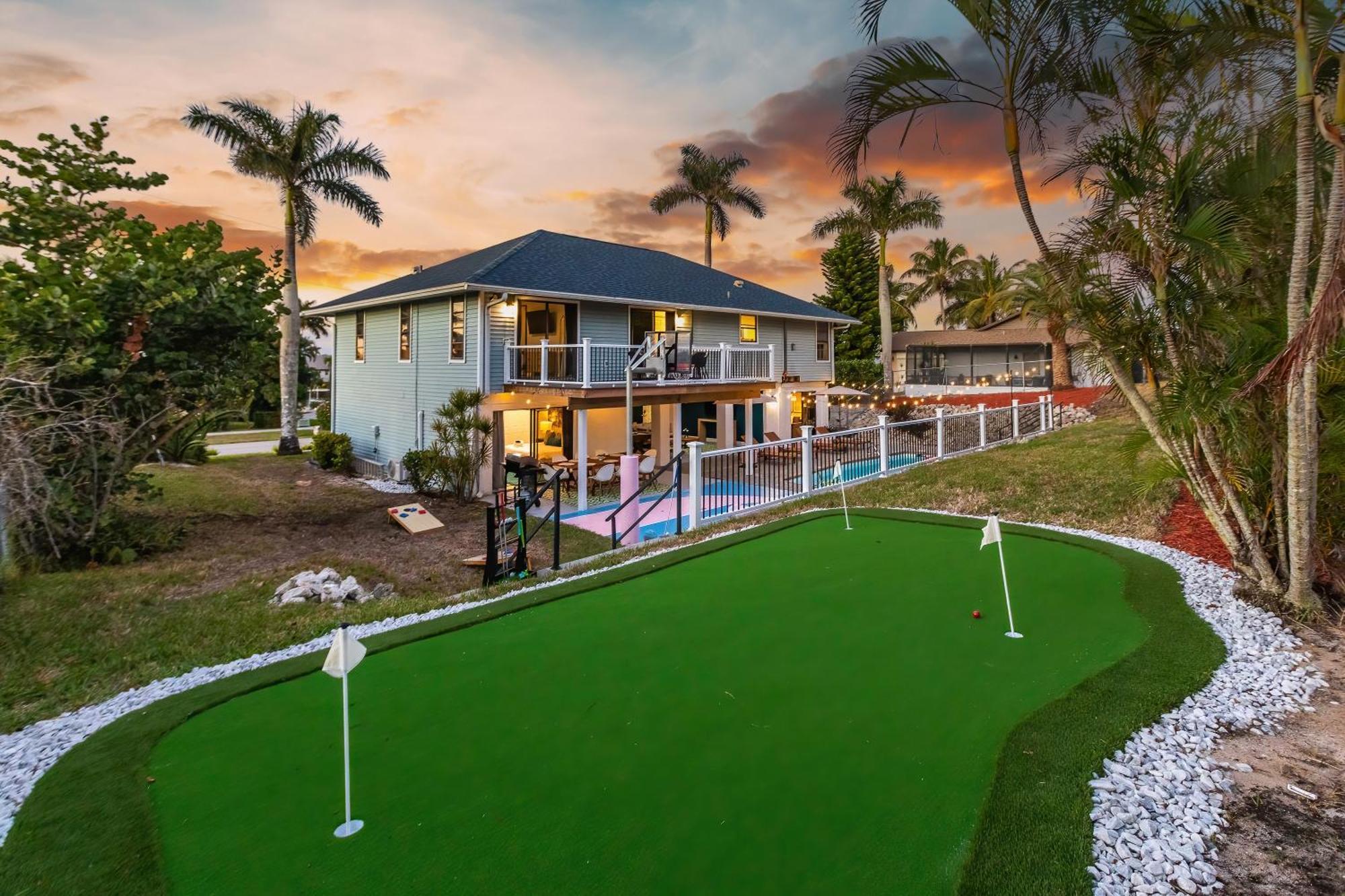 Casa Marco - Heated Pool, Game Room, Mini Golf Marco Island
