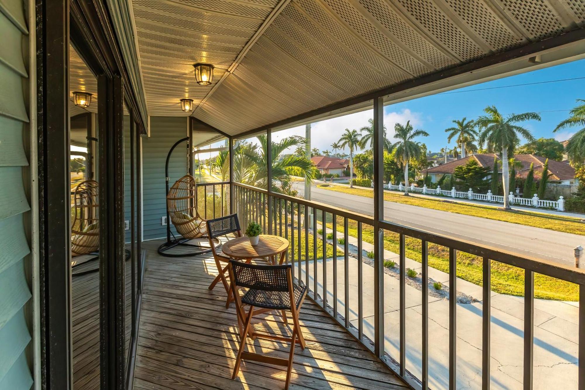 Villa Casa Marco - Heated Pool, Game Room, Mini Golf
