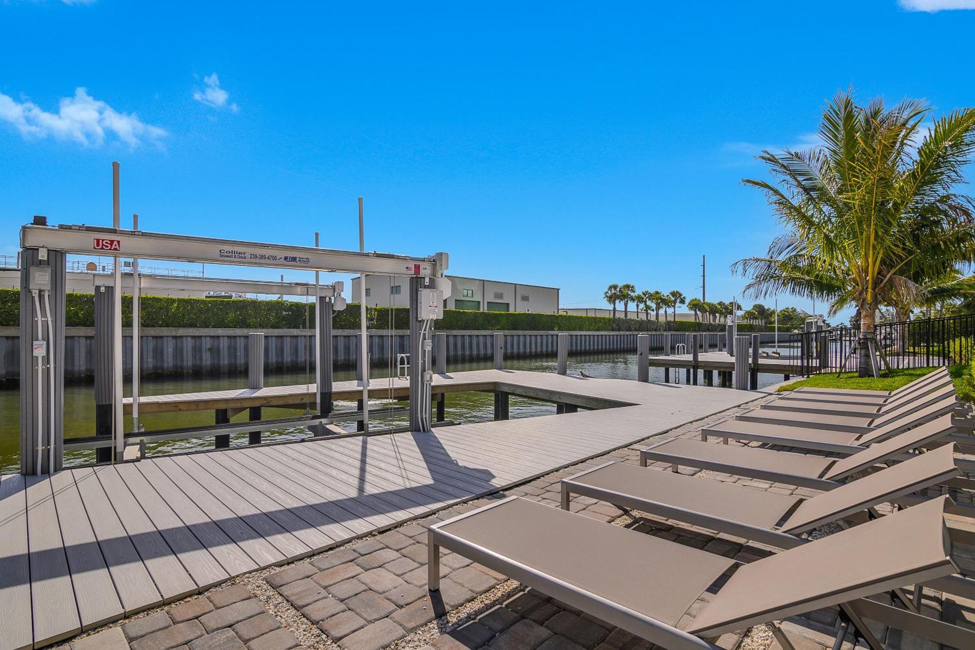 Marco Luxe Retreat Waterfront Villa Marco Island