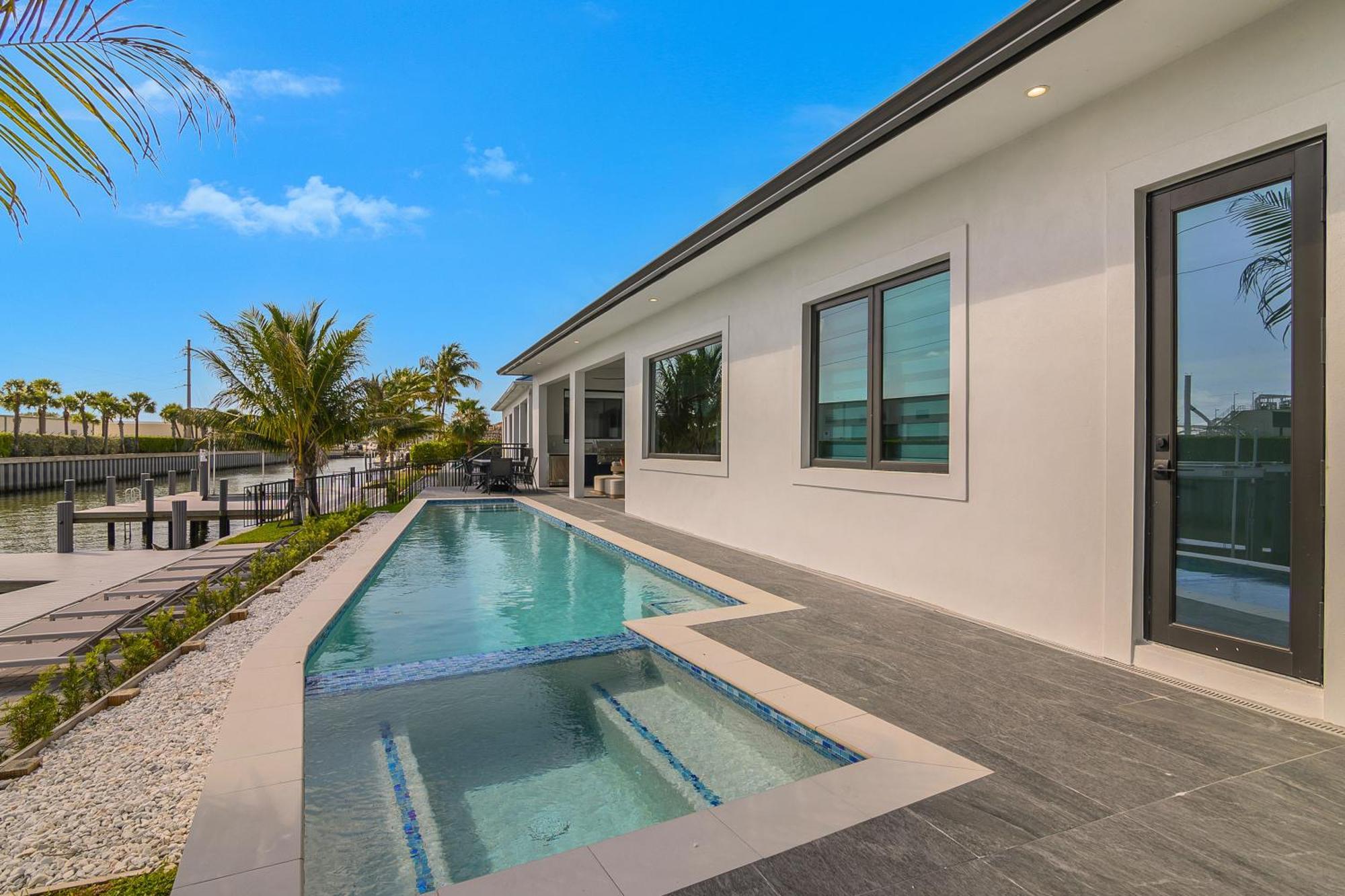 Marco Luxe Retreat Waterfront * Marco Island
