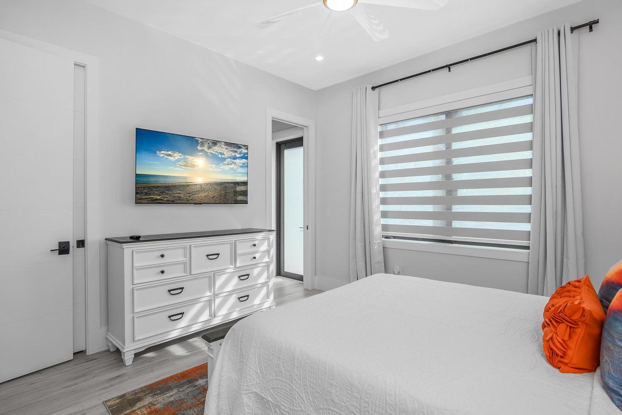 Marco Luxe Retreat Waterfront Villa